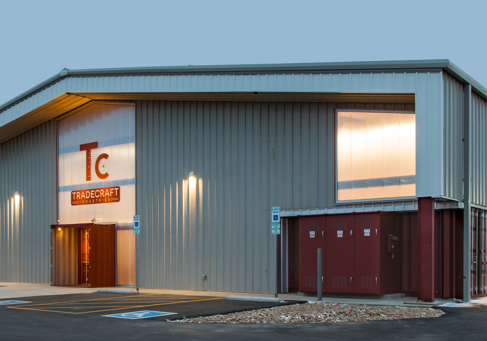tradecraft-industries
