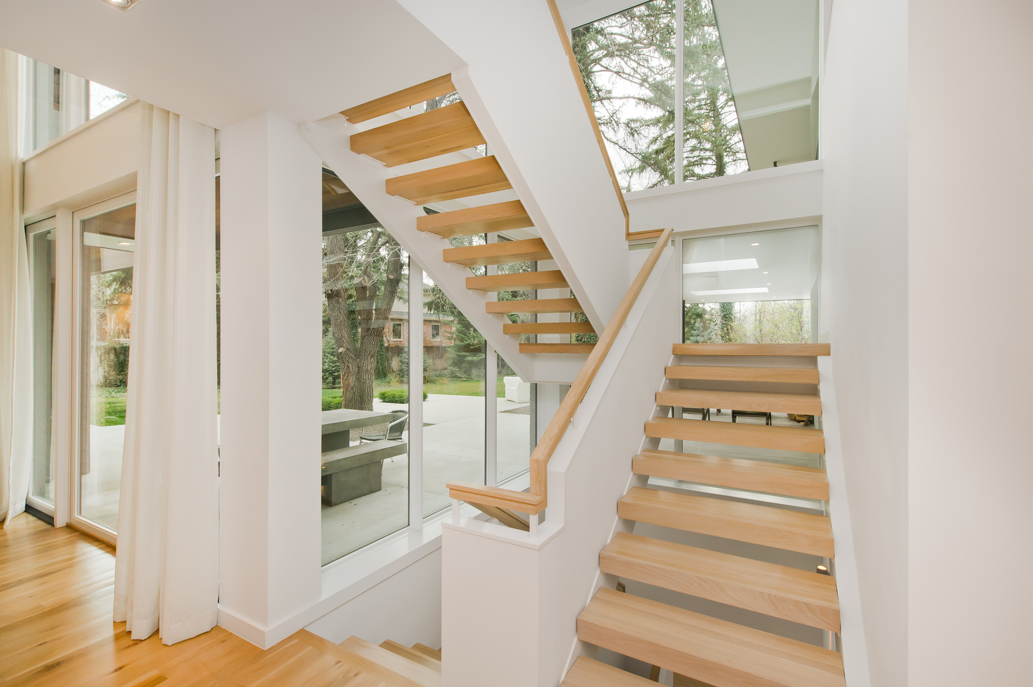 34 Polo Club Circle staircase