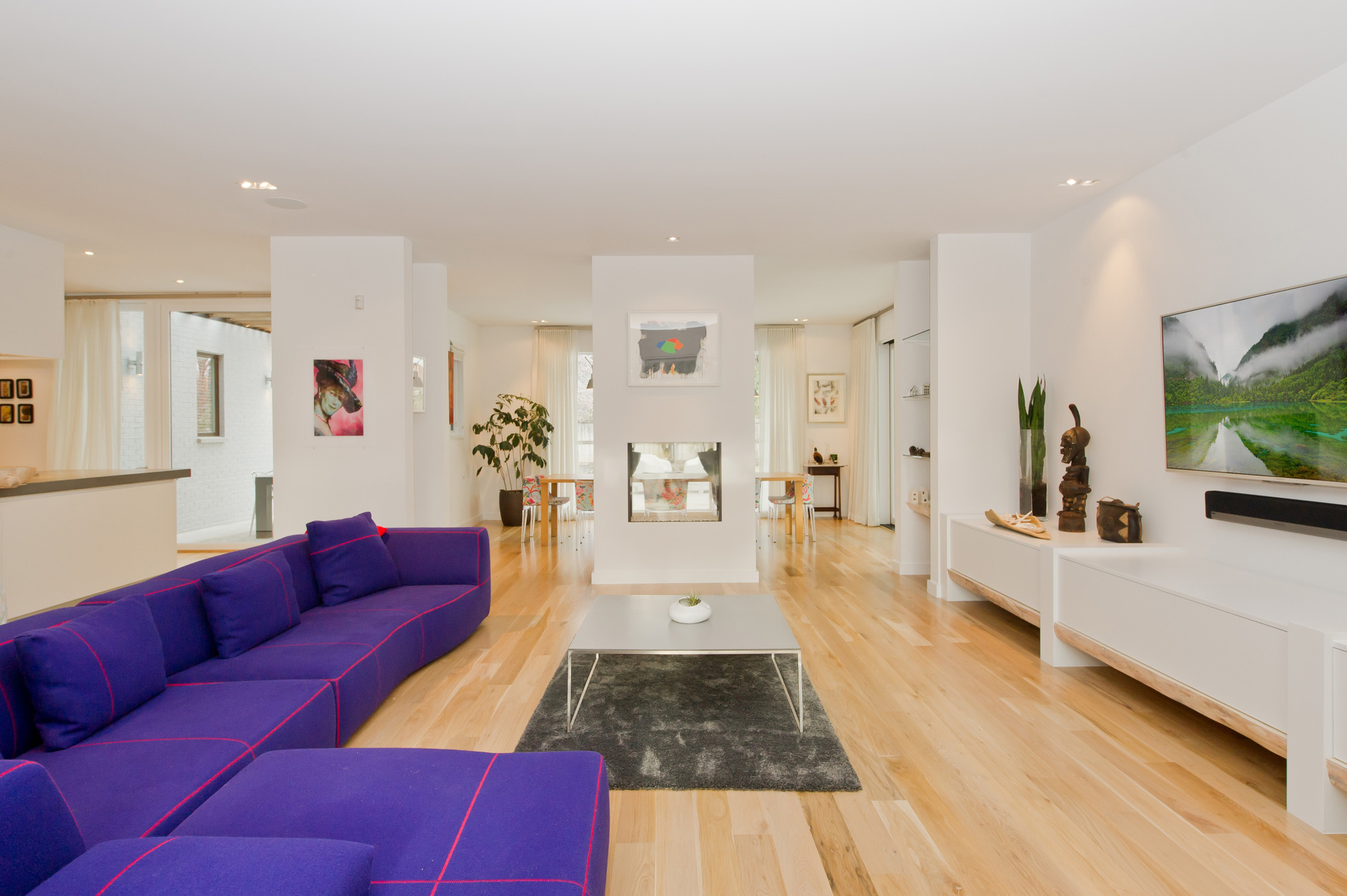 34 Polo Club Circle living room