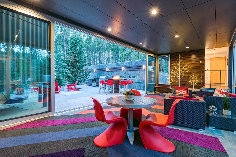 seventh heaven patio