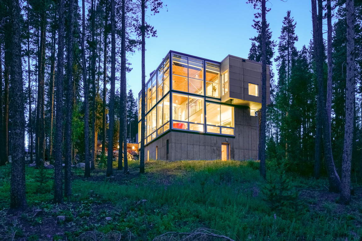 seventh heaven exterior side