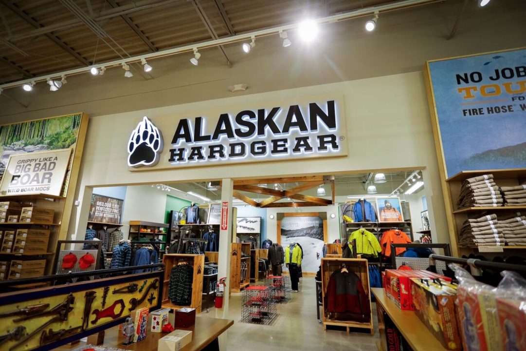 Duluth Trading Co. Opens a BrickandMortar in Thornton