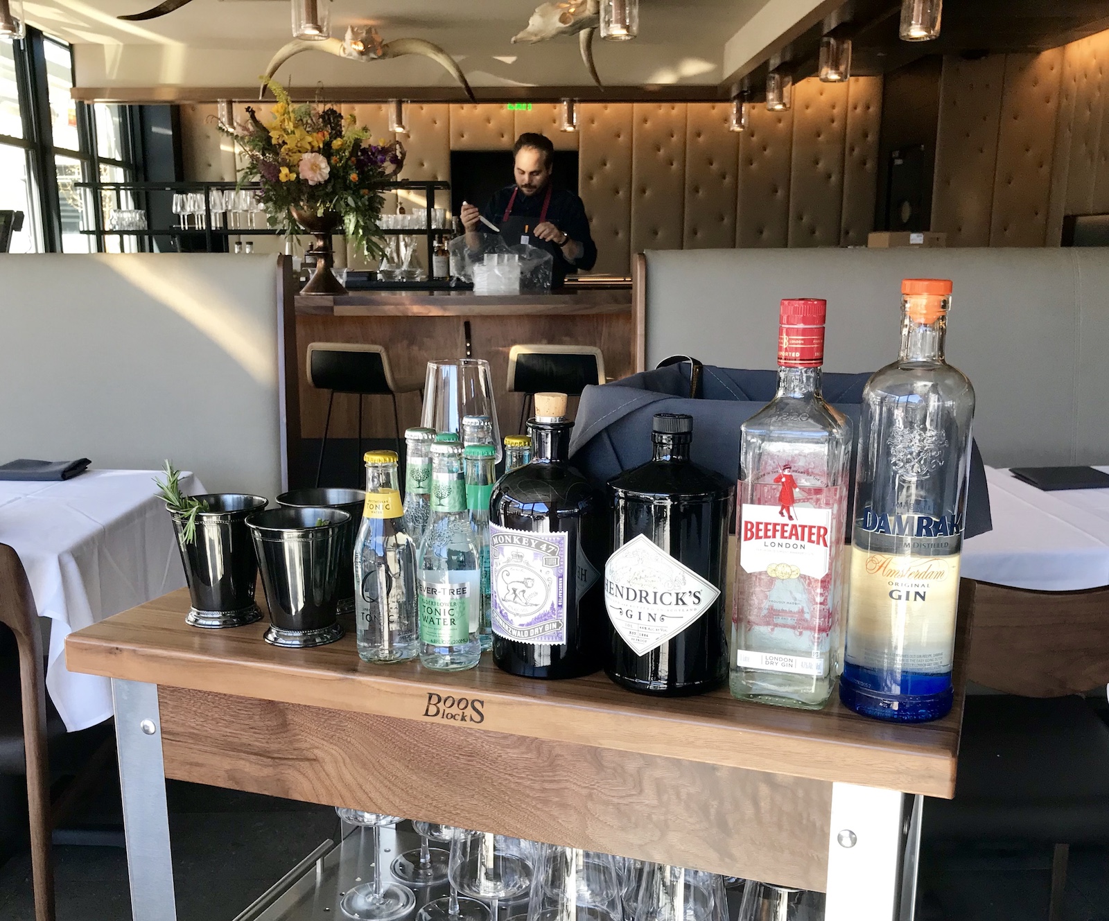 The gin and tonic cart at Corrida