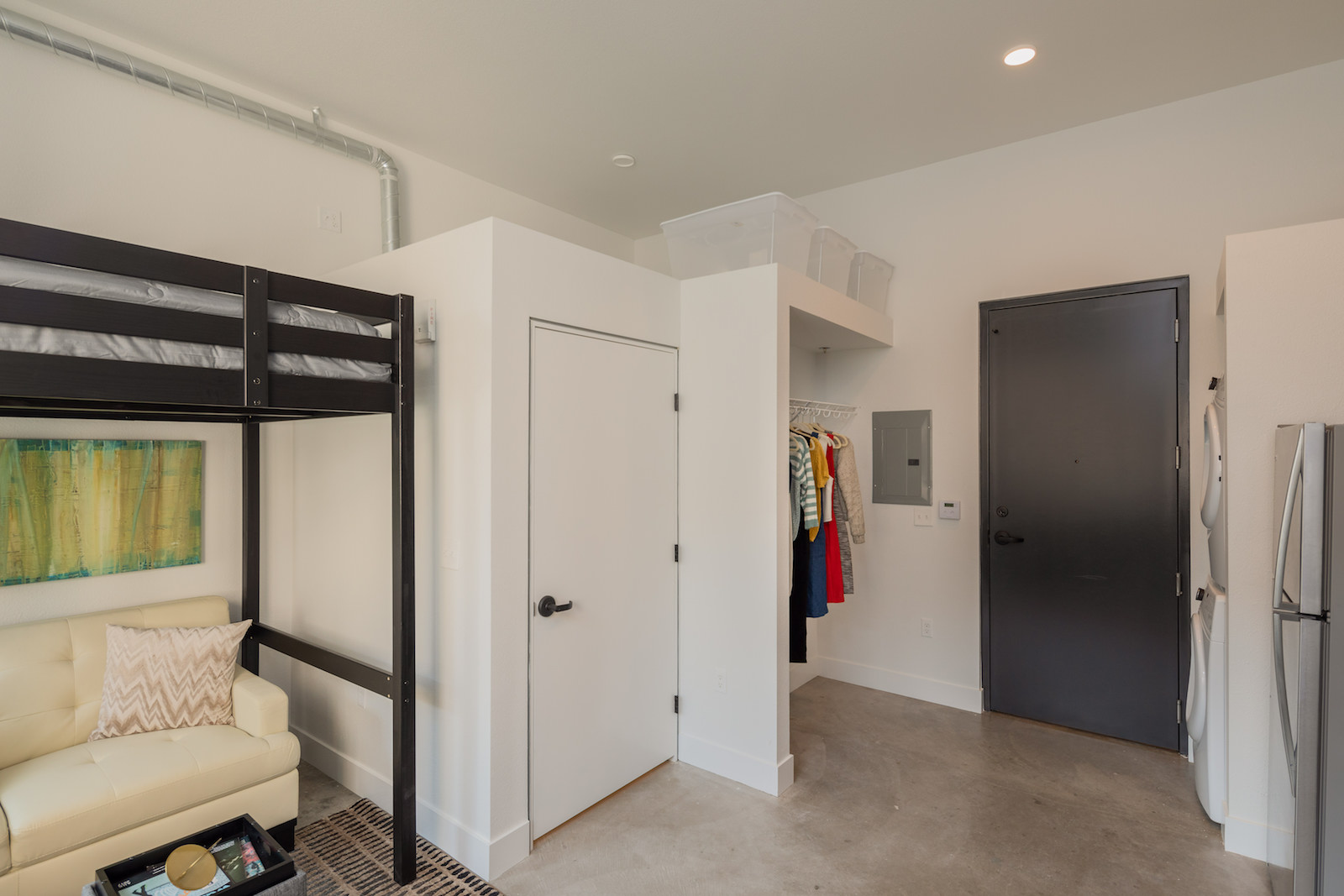 economist foyer closet