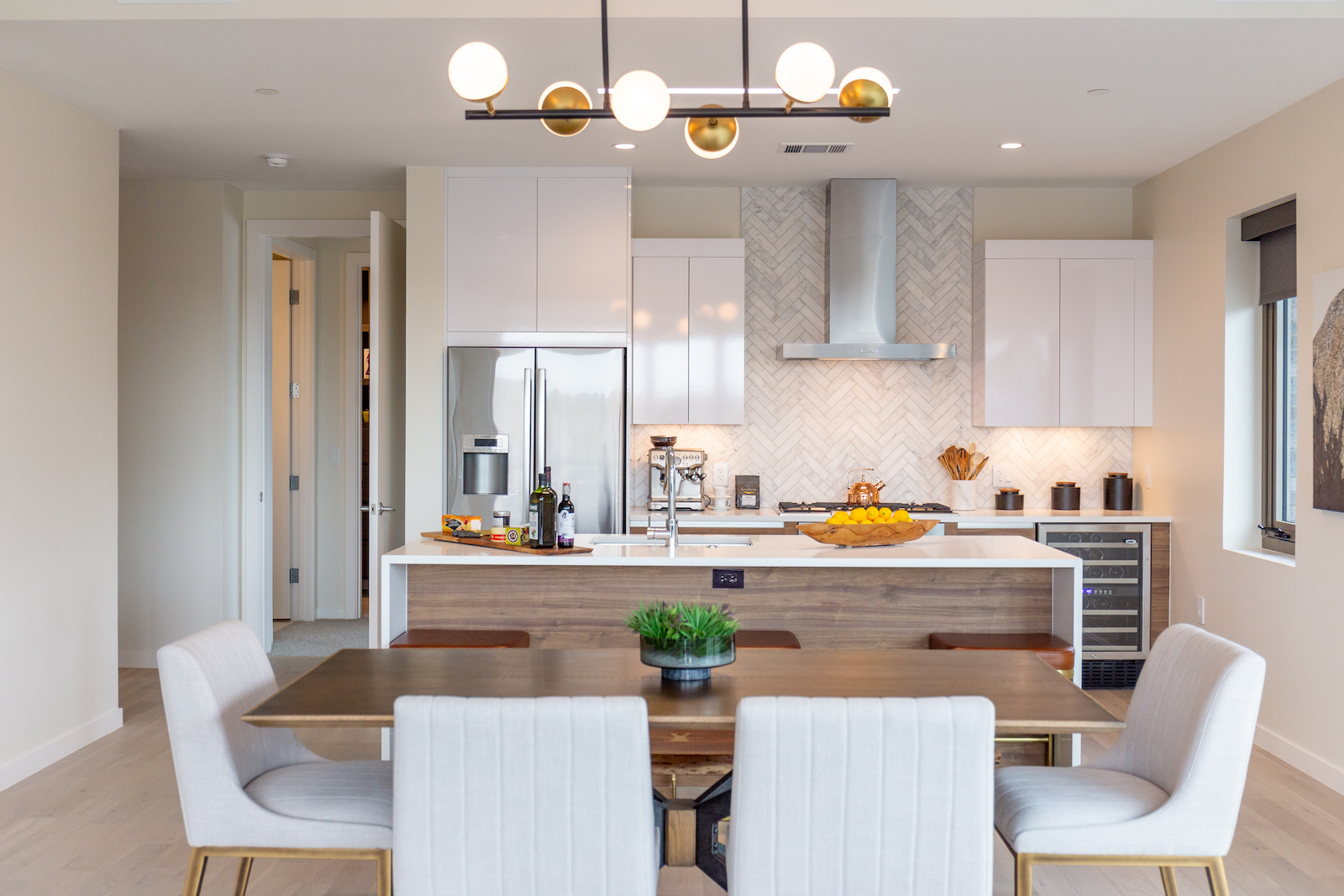 st paul collection kitchen photo by Adams Visual Communications