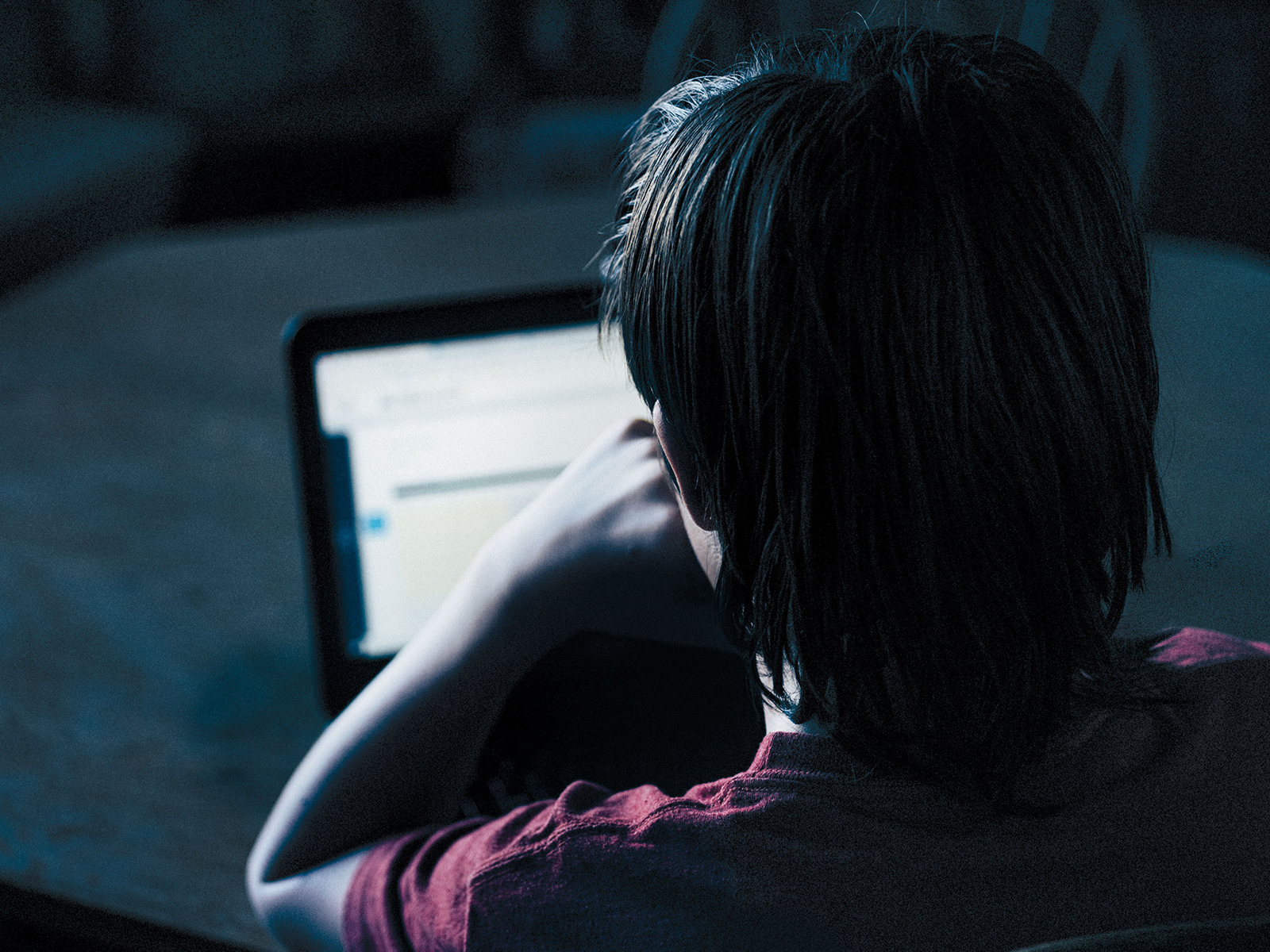 It's Been One Year Since Students Started Widespread Distance Learning - Vimarsana News