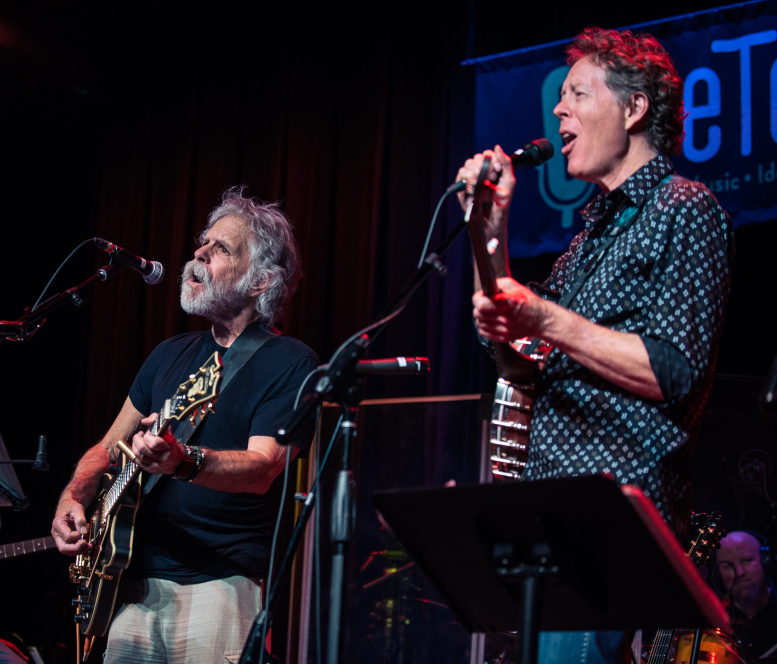 Lyle Lovett, Bob Weir, and Joe Neguse Headline eTown's Earth Day Party - Vimarsana News