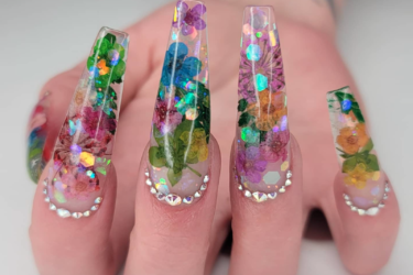 Floral nails embellished with crystals