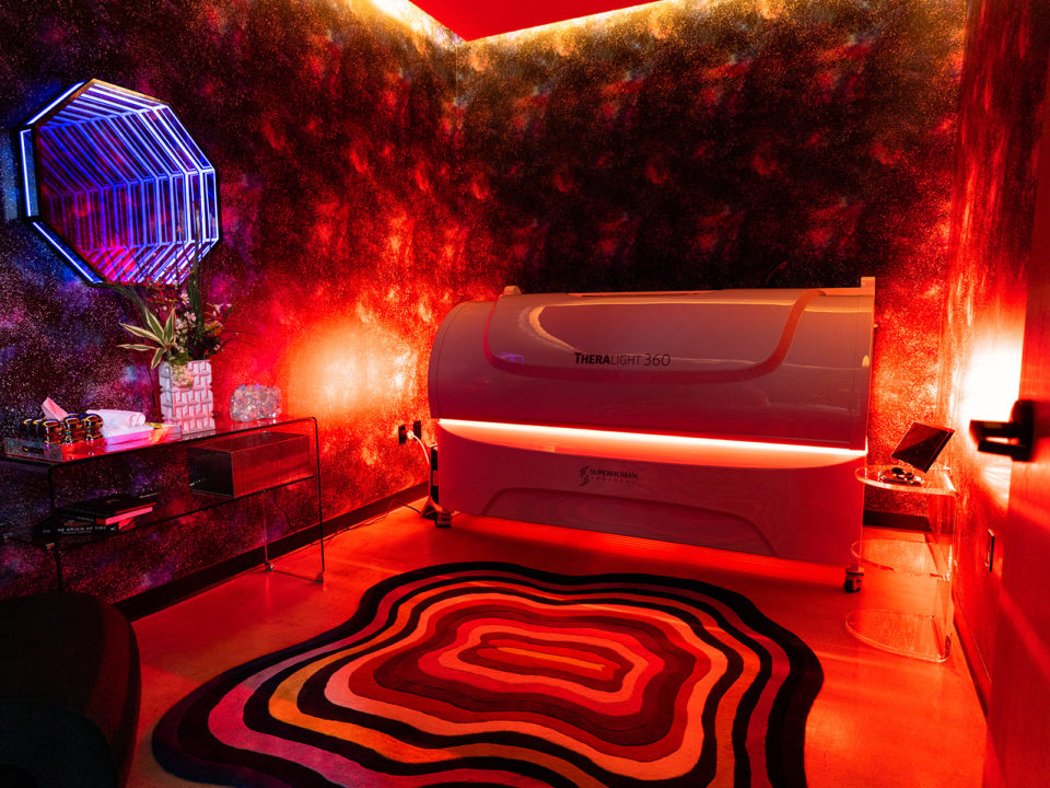 A red-light therapy room