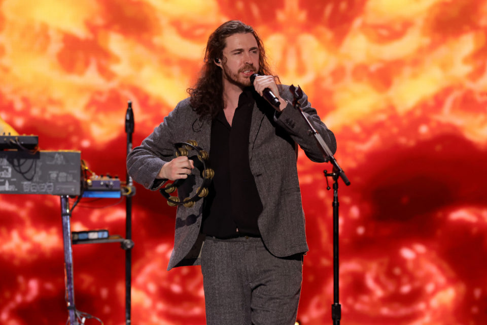 Hozier performs onstage at the 2024 iHeartRadio Music Festival at T-Mobile Arena on September 21, 2024 in Las Vegas, Nevada. 