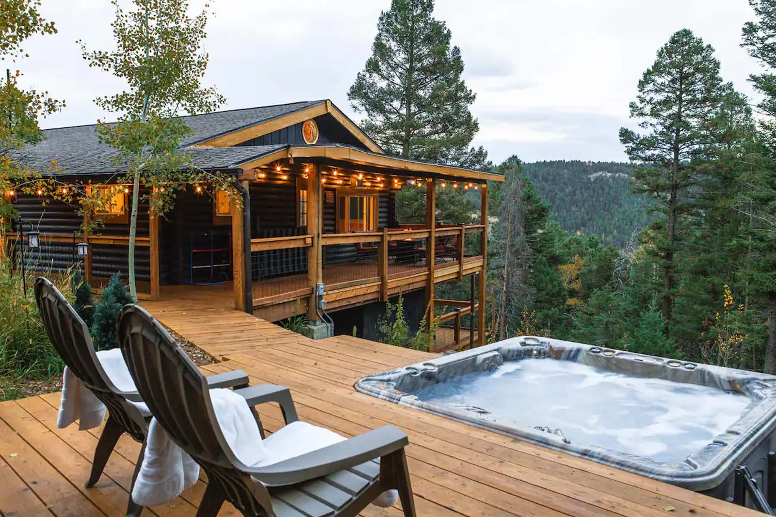 The 11 Coolest Colorado Airbnbs to Plan a Summer Vacation Around 5280