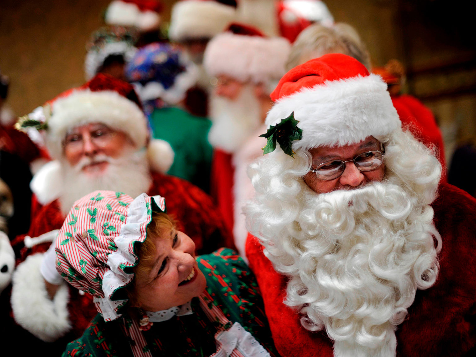 How a Local Santa Claus School Trains Aspiring Saint Nicks 5280