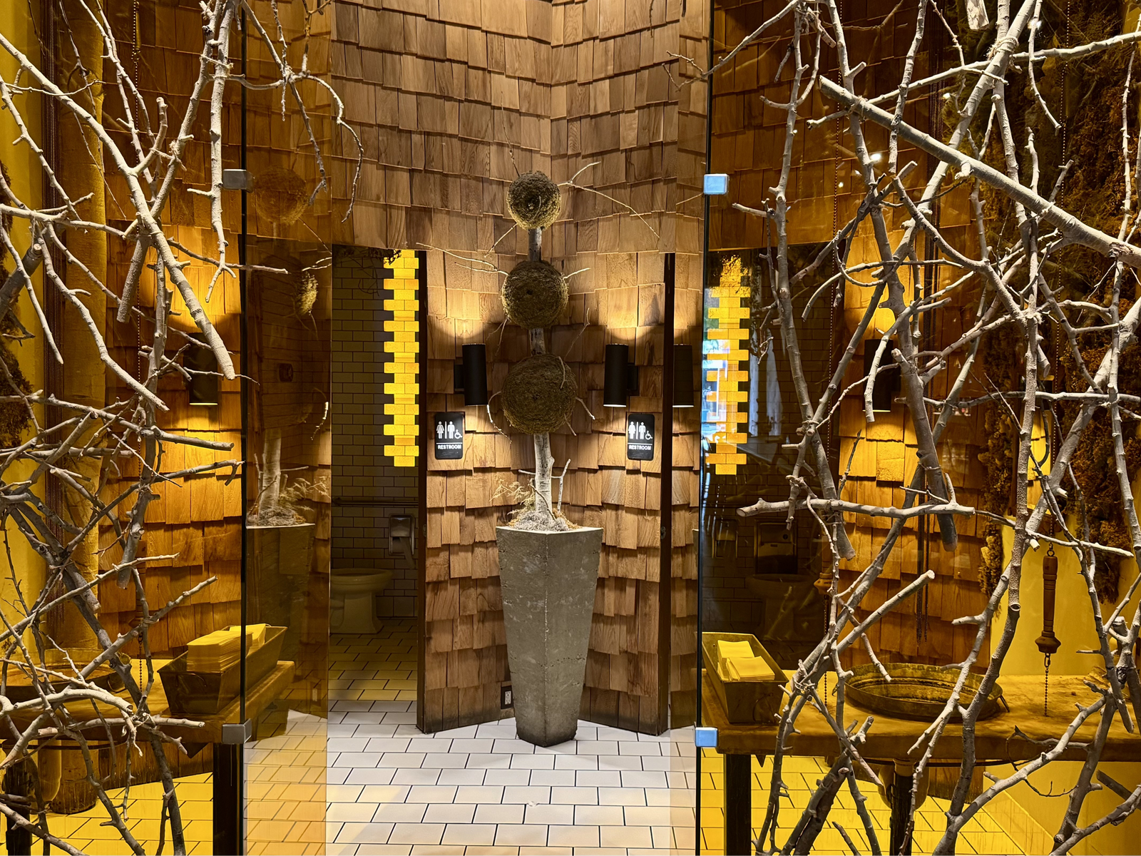 Forest-inspired bathroom at La Forêt