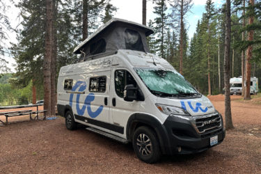 Roadsurfer Liberty Lodge van
