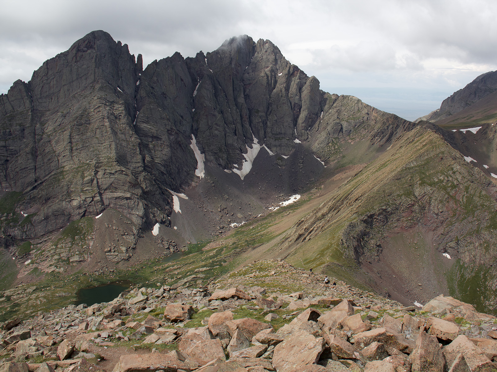 crestone needle and crestone peak