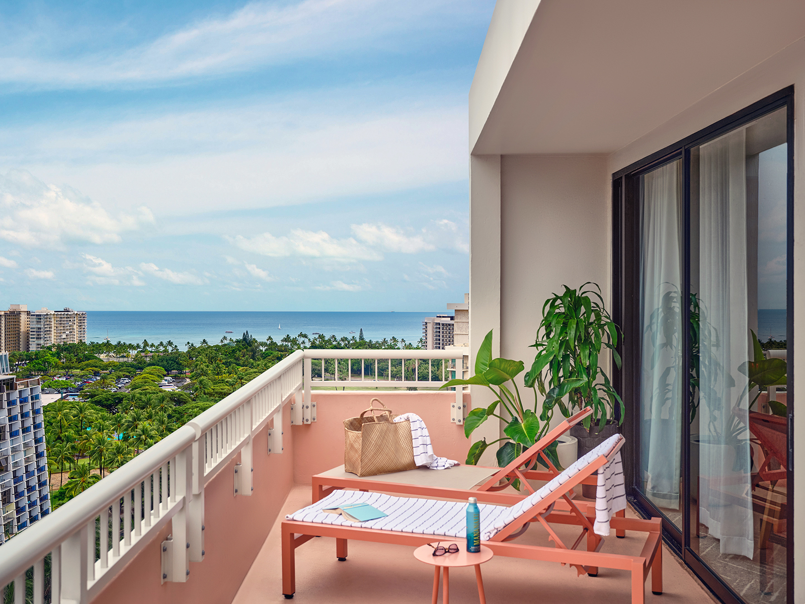 Deck of a room at the Ambassador Hotel of Waikiki