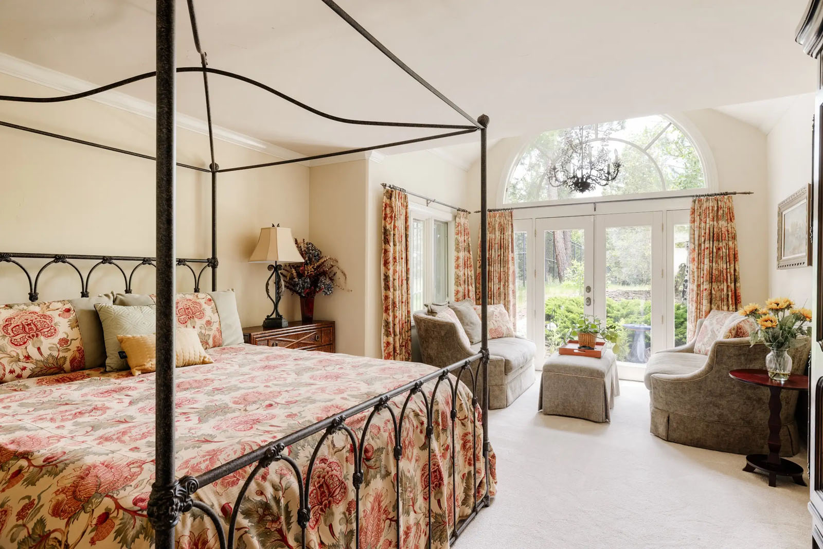 Bedroom with a canopy bed