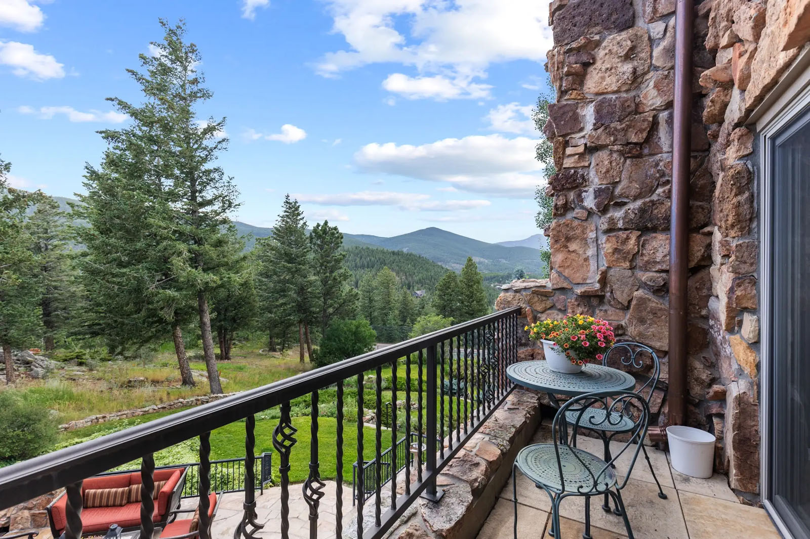 Blacony overlooking the mountains