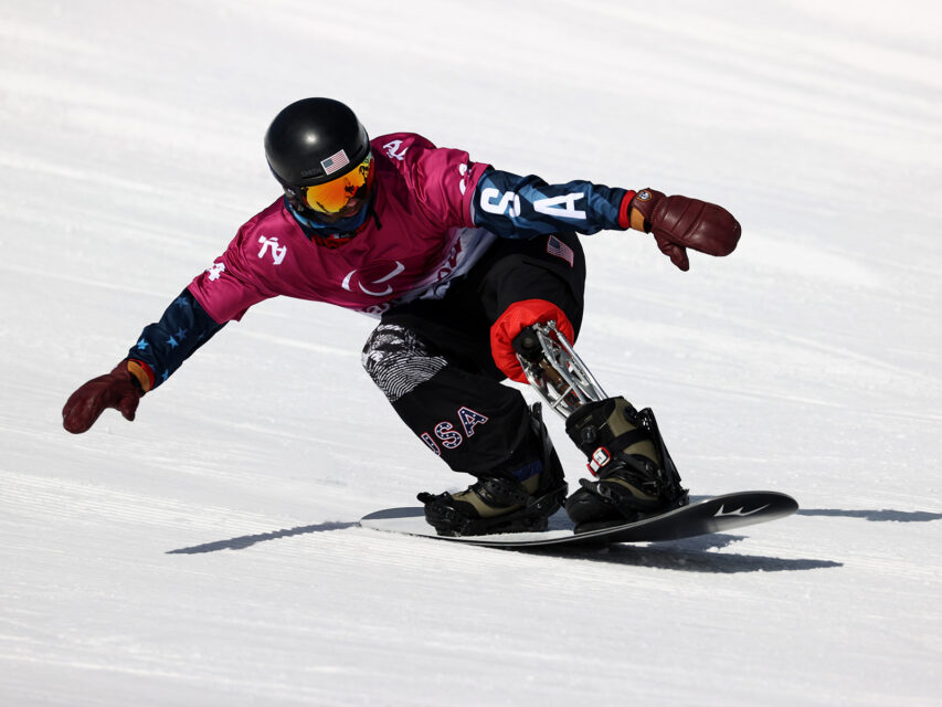 Noah Elliott competes in snowboard cross