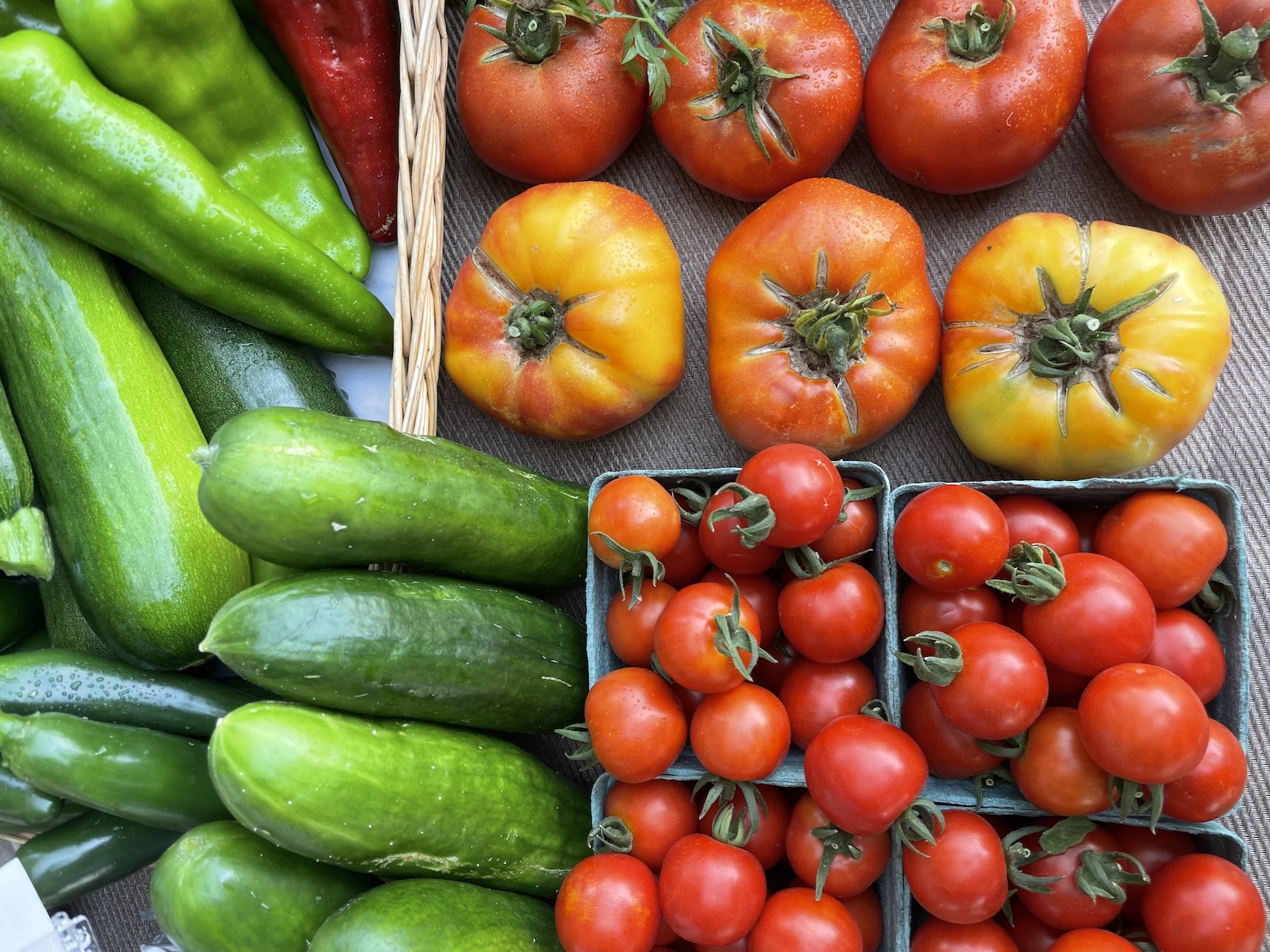 New Harvey Park Farmers’ Market Brings Fresh Food to Southwest Denver