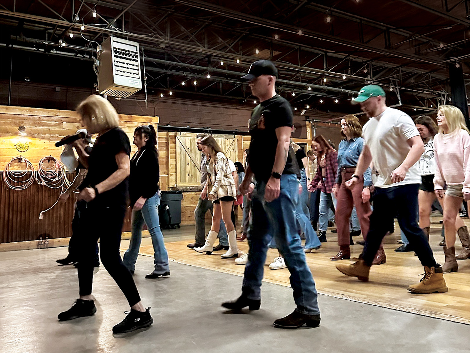People line dancing at Grizzly Rose