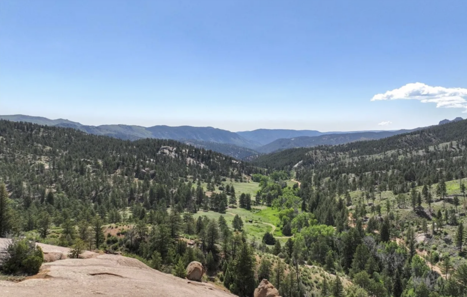 sprawling, rolling stretch of land in the foothills of Colorado