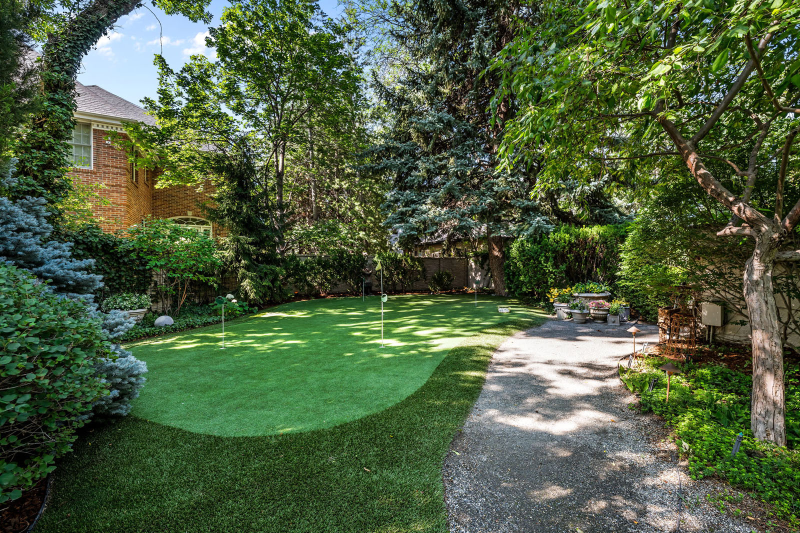 Putting green