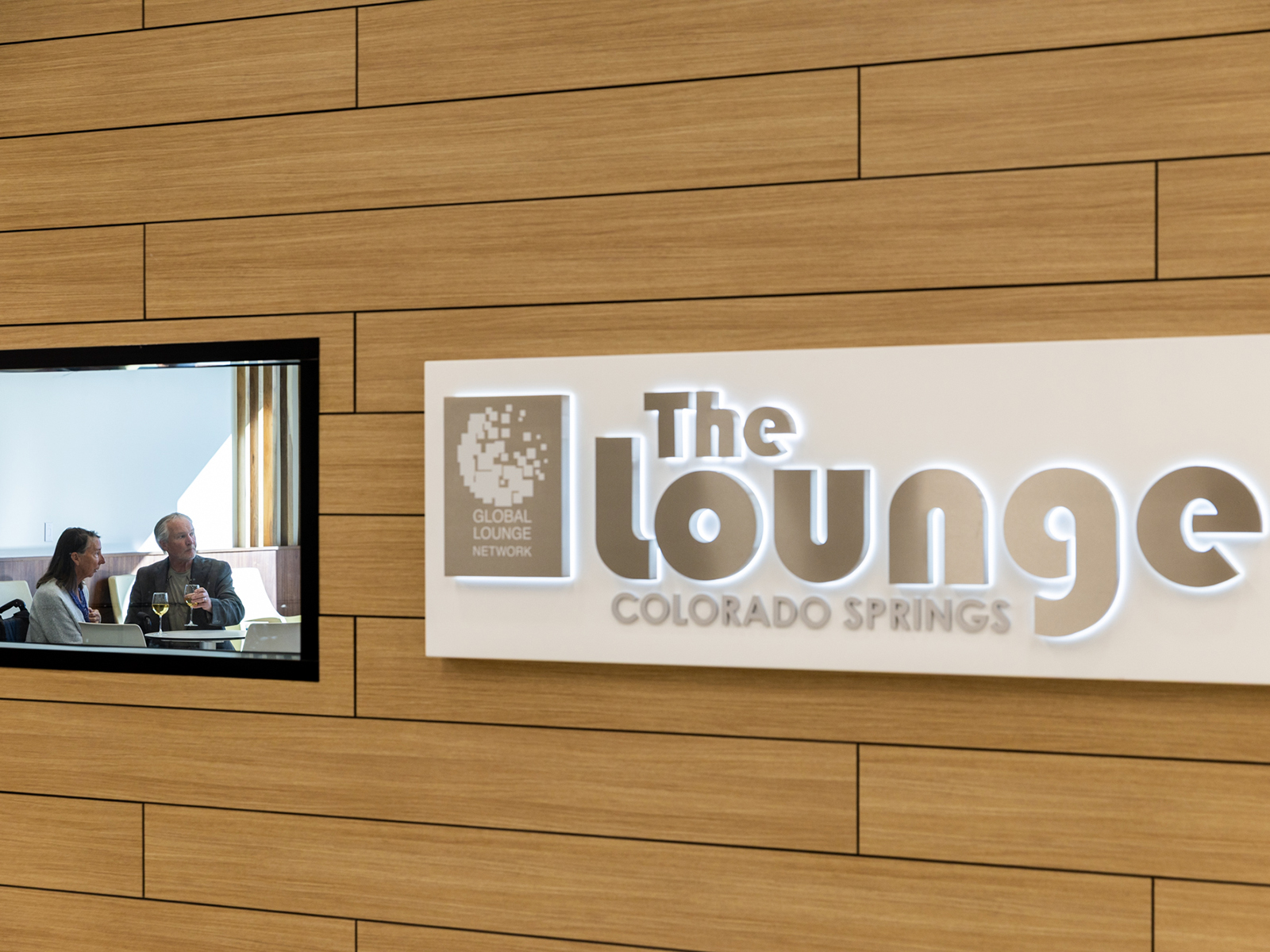 The facade of the Lounge at Colorado Springs Airport