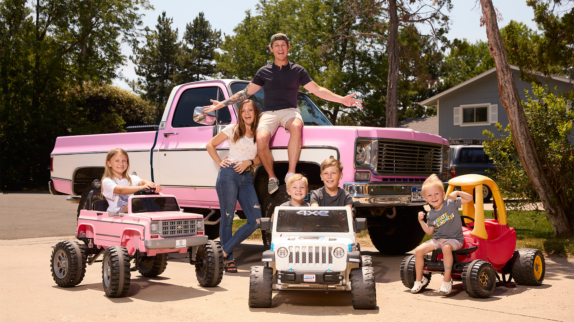 How Fort Collins’ Taylor Calmus—aka Dude Dad—Became the Internet’s Favorite Father